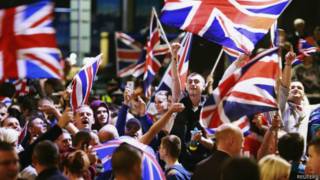 Manifestantes pró-Reino Unido em Glasgow