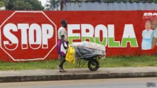 Indwara ya Ebola imaze guhitana abantu barenga 4500.