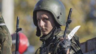 Женщина, воюющая на стороне сепаратистов