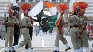 भारत और पाकिस्तान की वाघा सीमा