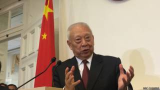 董建華