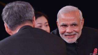 नरेंद्र मोदी