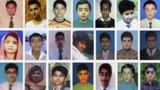 पेशावर आर्मी स्कूल के बच्चे