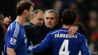 Fabregas yaje muri Chelsea avuye muri Barcelona muri 2014.