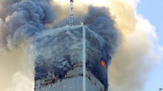 न्यूयार्क के वर्ल्ड ट्रेड सेंटर पर 9/11 को हुआ हमला