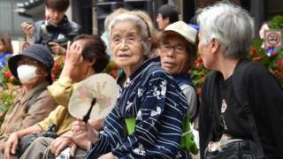 日本 老人
