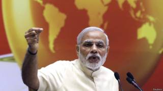 नरेंद्र मोदी