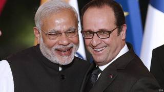 फ्रांसीसी राष्ट्रपति के साथ मोदी