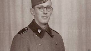 Oskar Groening se unió a las SS y llegó al campo de concentración de Auschwitz en 1942.