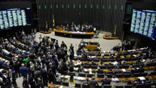 Câmara dos Deputados durante votação da reforma política em 26 de maio de 2015 | Foto: ABr