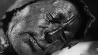 Los procesos naturales dejan cuerpos momificados de increíble aspecto, como el hombre de Tollund, en Dinamarca.