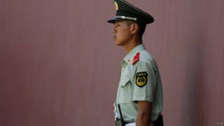 在北京站崗的中國武警