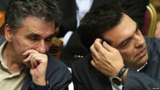 Tsipras y su ministro de economía