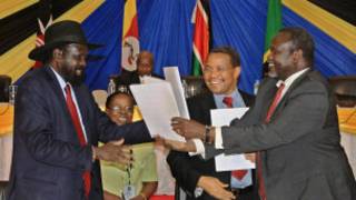 Shugaba Salva Kiir da tsohon mataimakinsa Riek Machar
