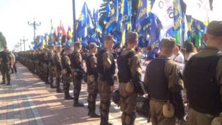 Протести біля Ради