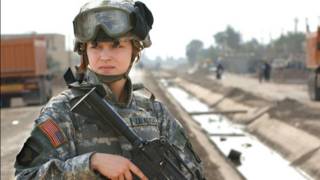 Женщина - военнослужащая, армия США