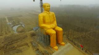 Estatua Mao