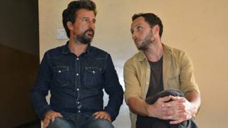 Les journalistes Jean-Philippe Rémy et Phil Moore