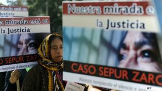 Manifestación de apoyo a mujeres víctimas de abusos sexuales de militares en Guatemala. Foto: AFP/Getty