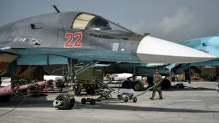 Многофункциональный истребитель-бомбардировщик Су-34 на авиабазе "Хмеймим" в сирийской провинции Латакия.