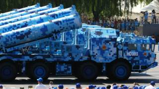 La historia detrás del “camuflaje digital” chino que está revolucionando los tanques de guerra