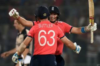 englands_jos_buttler_and_joe_root_celebrate_win_semifinal