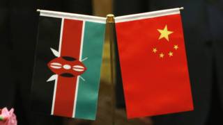 中国与肯尼亚国旗(资料照片)。