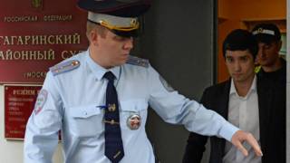 Шамсуаров на выходе из суда