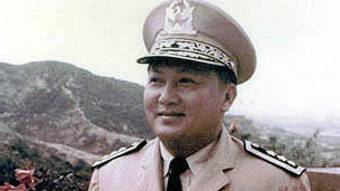 Đại tá Đặng Văn Quang được phong Chuẩn tướng rồi Thiếu tướng năm 1964 và Trung tướng năm 1965 