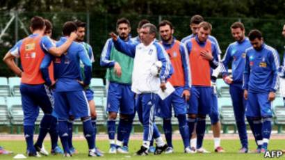 كأس أوروبا اليونان تستعيد ذكريات التتويج في 2004 Bbc News Arabic