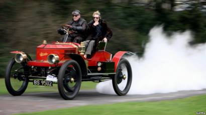 Por qué ya no conducimos coches de vapor? - BBC News Mundo