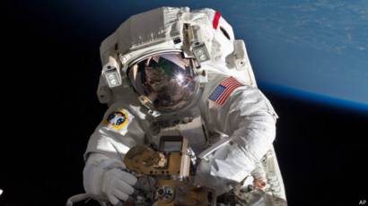 Sentirse espacial en el período