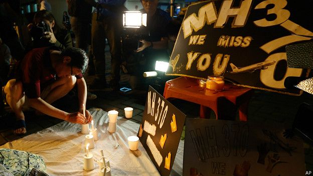 Familiares de los desaparecidos con el vuelo MH370
