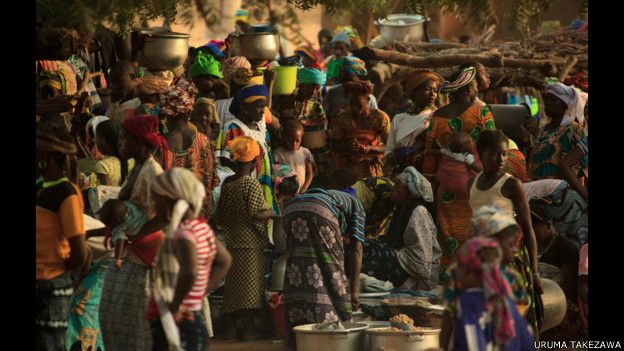 Mercado del país godón, en Mali.