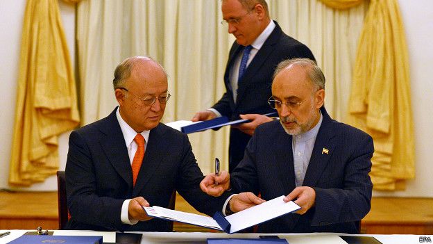 Yukiya Amano y Akhbar Salehi