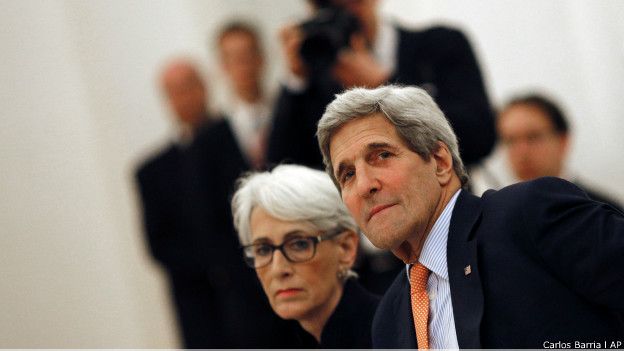 Wendy Sherman e John Kerry (Carlos Barria/AP)
