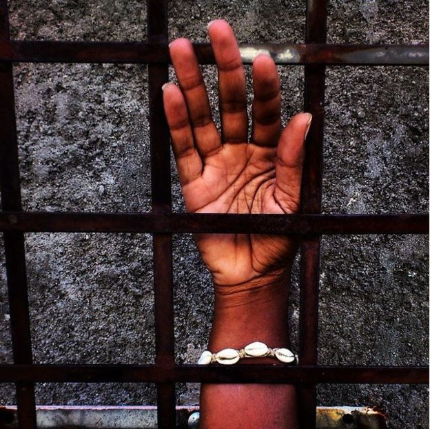 Fotografìa del artista plástico Moisés Patricio