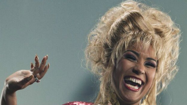 Aymée Nuviola como Celia Cruz