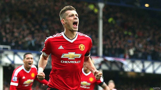 Morgan Schneiderlin en un partido del Manchester United