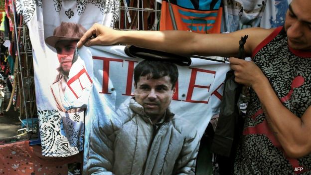 Camiseta con la imagen de Joaquín Guzmán Loera, El Chapo. Foto: AFP/Getty