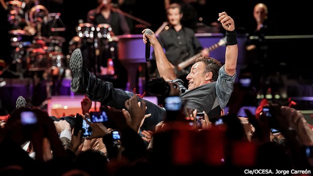 Bruce Springsteen en un recital en Ciudad de México en 2012