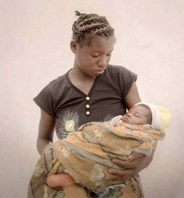Embarazo Adolescente El Costo De Ser Madre Antes De Cumplir