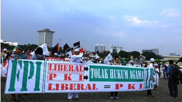 5 Tips Menulis Ringan, Berisi, dan Berkelas – CANIAKSARA