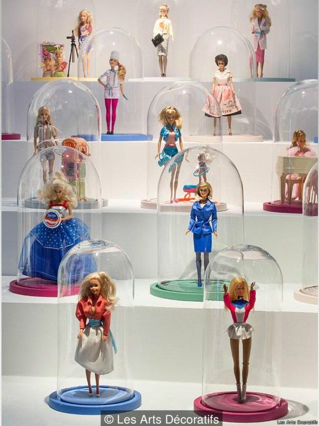 Gambar Hitam Putih Kartun Barbie - Rino Gambar