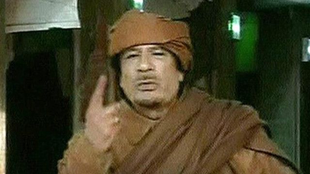 القذافي نعت بالثوار بالجرذان