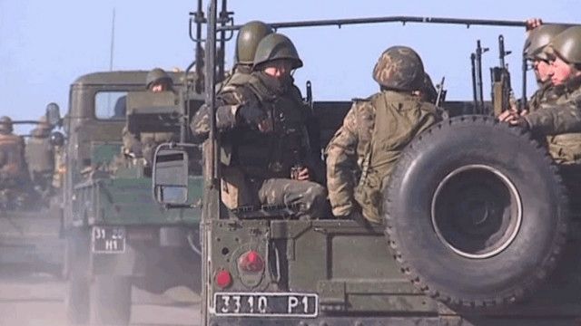українські військові