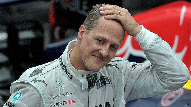 Schumacher sai do coma e deixa hospital