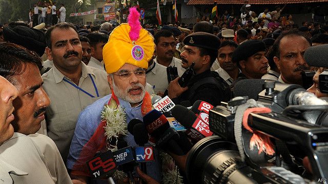 नरेंद्र मोदी