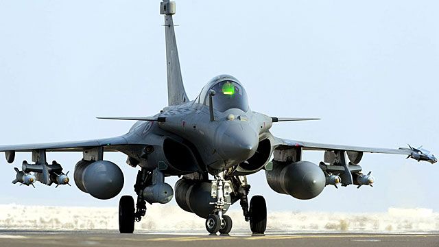 Avión de combate aliado