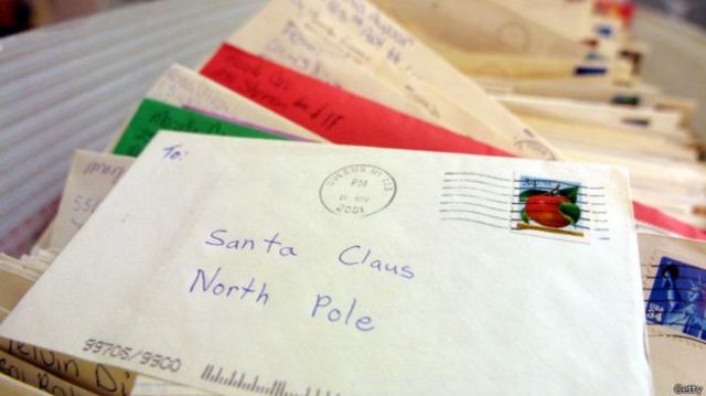 Presentes a todas as crianças em um só dia. Qual o segredo do Papai Noel?